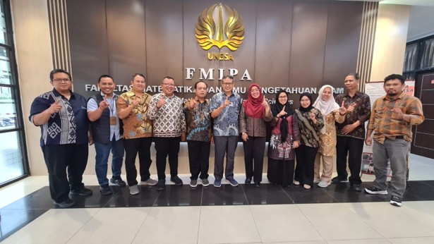 Tingkatkan Mutu dan Jaringan, Magister Pendidikan Sains Untad Lakukan Benchmarking ke Unesa